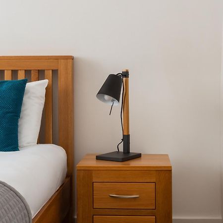 Victoria - Vincent Square By Viridian Apartments لندن المظهر الخارجي الصورة